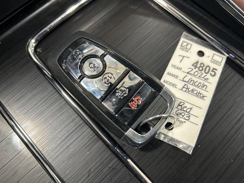 New 2026 Lincoln Aviator Reserve image 23