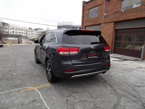 Used 2016 Kia Sorento EX image 5