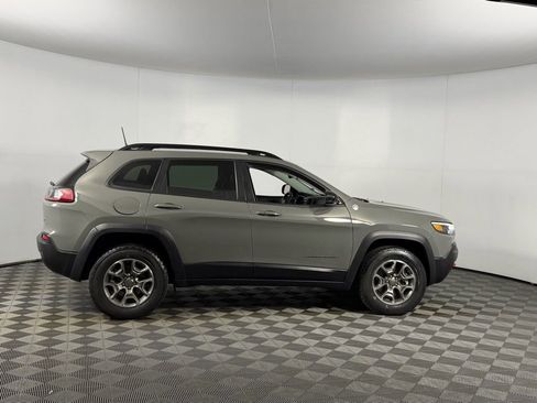 Certified 2022 Jeep Cherokee Trailhawk image 3