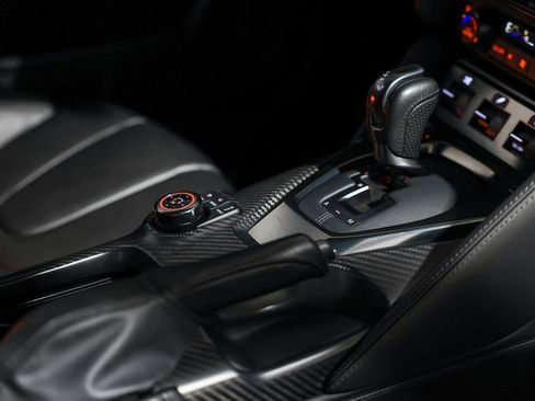 Used 2021 Nissan GT-R Premium image 24