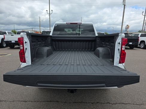 New 2026 Chevrolet Silverado 1500 Custom RWD image 13