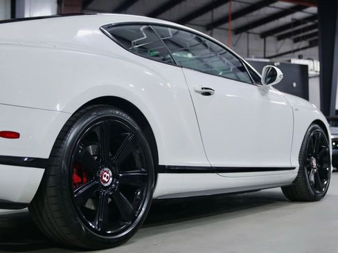 Used 2014 Bentley Continental GT V8 S image 16