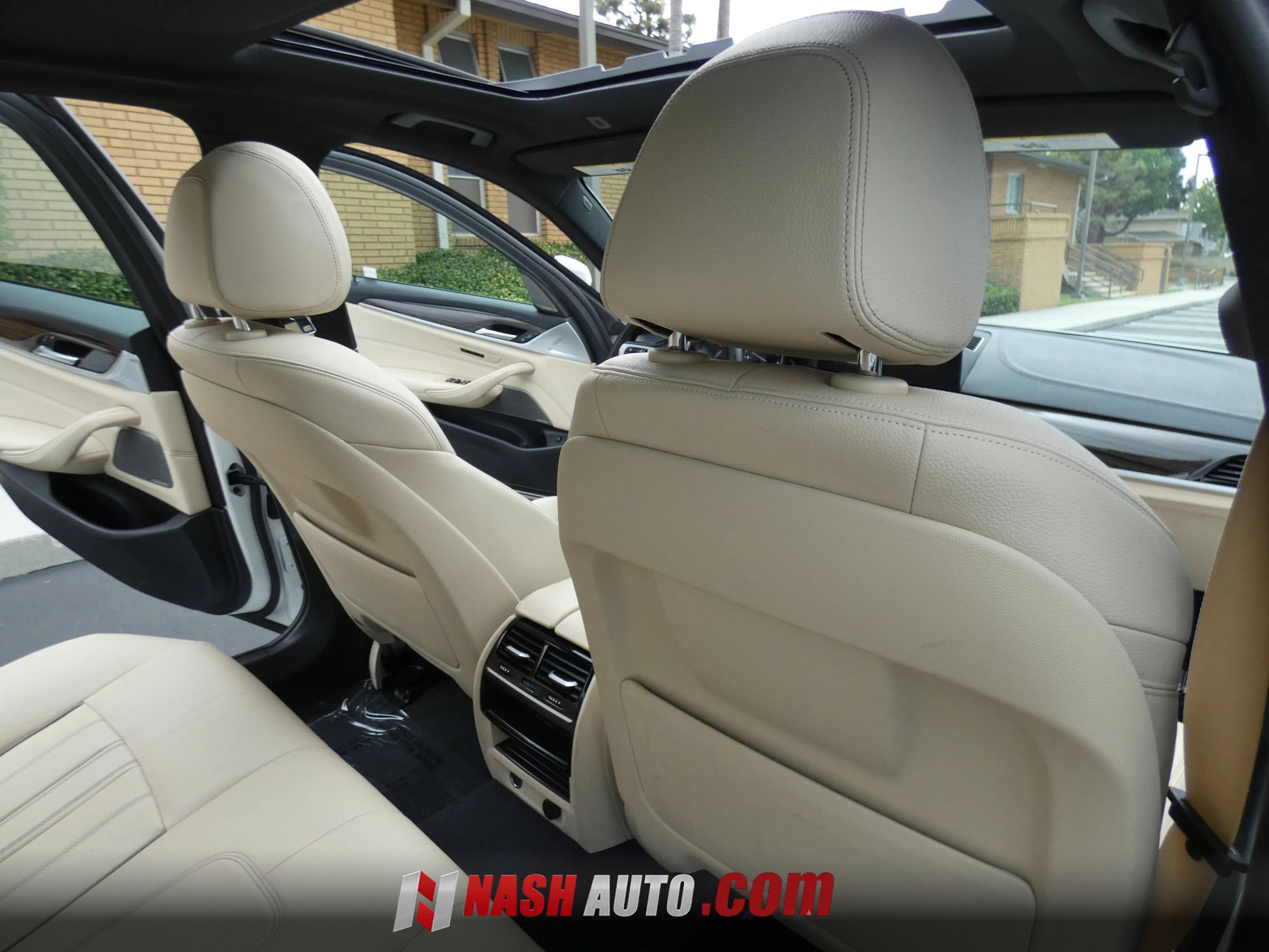 Used 2017 BMW 540i RWD image 41