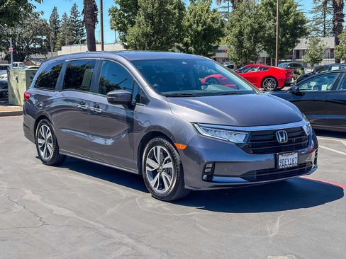 Used 2023 Honda Odyssey Touring image 6