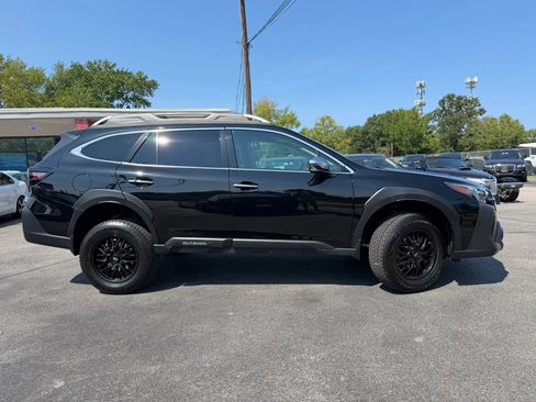 Used 2023 Subaru Outback Touring XT AWD/4WD image 2