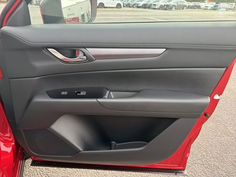 New 2025 MAZDA CX-5 AWD 2.5 S w/ Preferred Package image 26