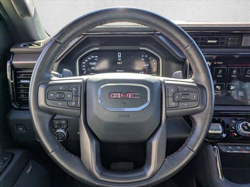 Used 2024 GMC Sierra 1500 AT4 w/ Technology Package image 11