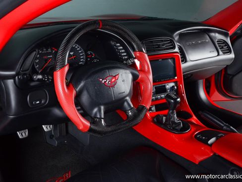 Used 2001 Chevrolet Corvette Z06 w/ Memory Pkg image 25