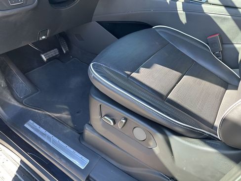 Used 2023 Cadillac Escalade Sport image 28