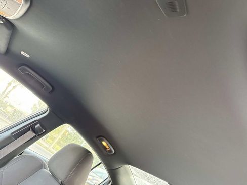 Used 2021 Dodge Charger GT w/ Driver Convenience Group image 40