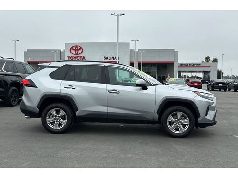 Used 2023 Toyota RAV4 XLE FWD image 3
