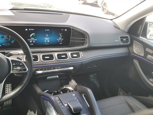 Used 2023 Mercedes-Benz GLS 450 4MATIC w/ AMG Line Exterior image 21