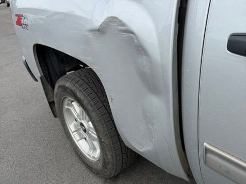 Used 2012 Chevrolet Silverado 1500 LT w/ All-Star Edition AWD/4WD image 7