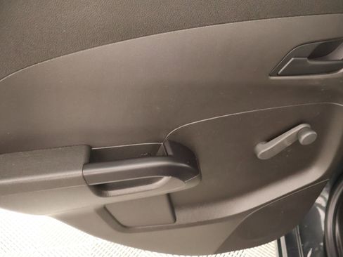 Used 2020 Chevrolet Sonic LT FWD image 15