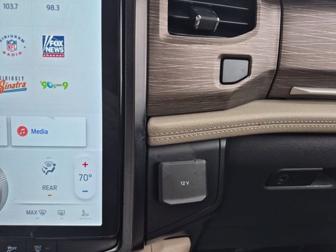 Certified 2023 Ford Expedition Limited image 36