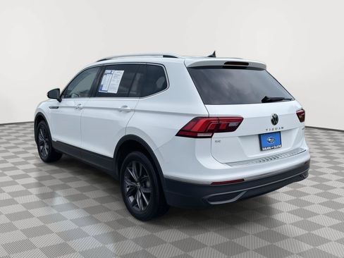 Used 2022 Volkswagen Tiguan SE AWD/4WD image 10