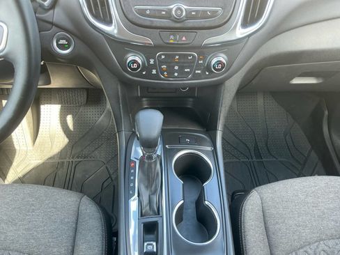 Used 2024 Chevrolet Equinox LT w/ LPO, Floor Liner Package FWD image 20