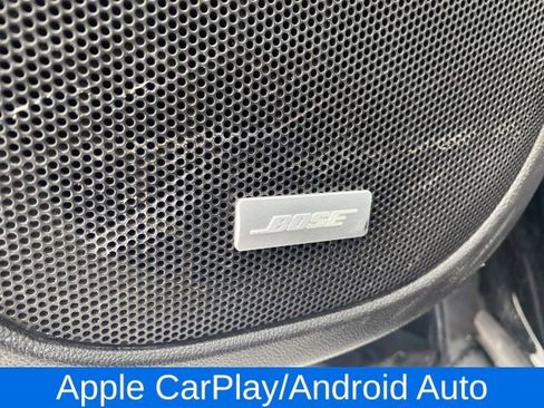 Used 2023 GMC Acadia SLT w/ Elevation Edition image 18