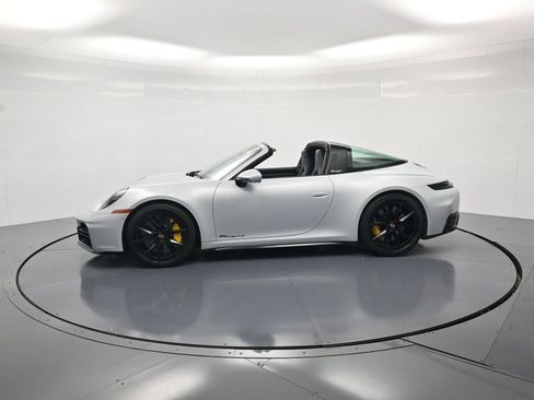 Certified 2026 Porsche 911 Targa 4S AWD/4WD image 2