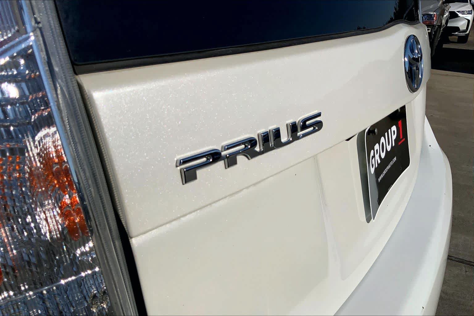 Used 2014 Toyota Prius Four w/ Solar Roof Package FWD image 30
