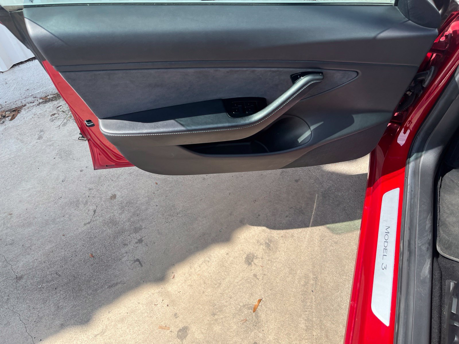 Used 2019 Tesla Model 3 AWD/4WD image 11