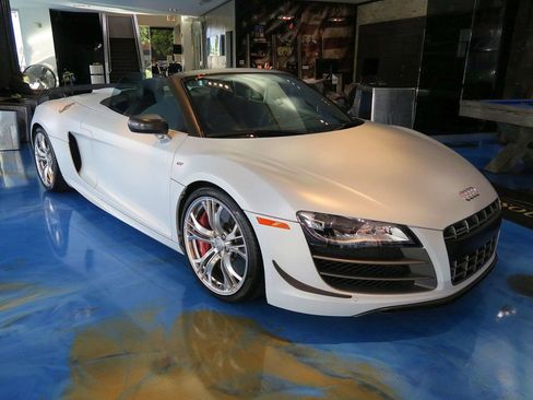Used 2012 Audi R8 GT w/ Enhanced R8 GT Leather Pkg image 1