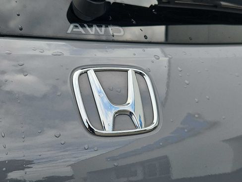 Used 2024 Honda HR-V Sport image 29