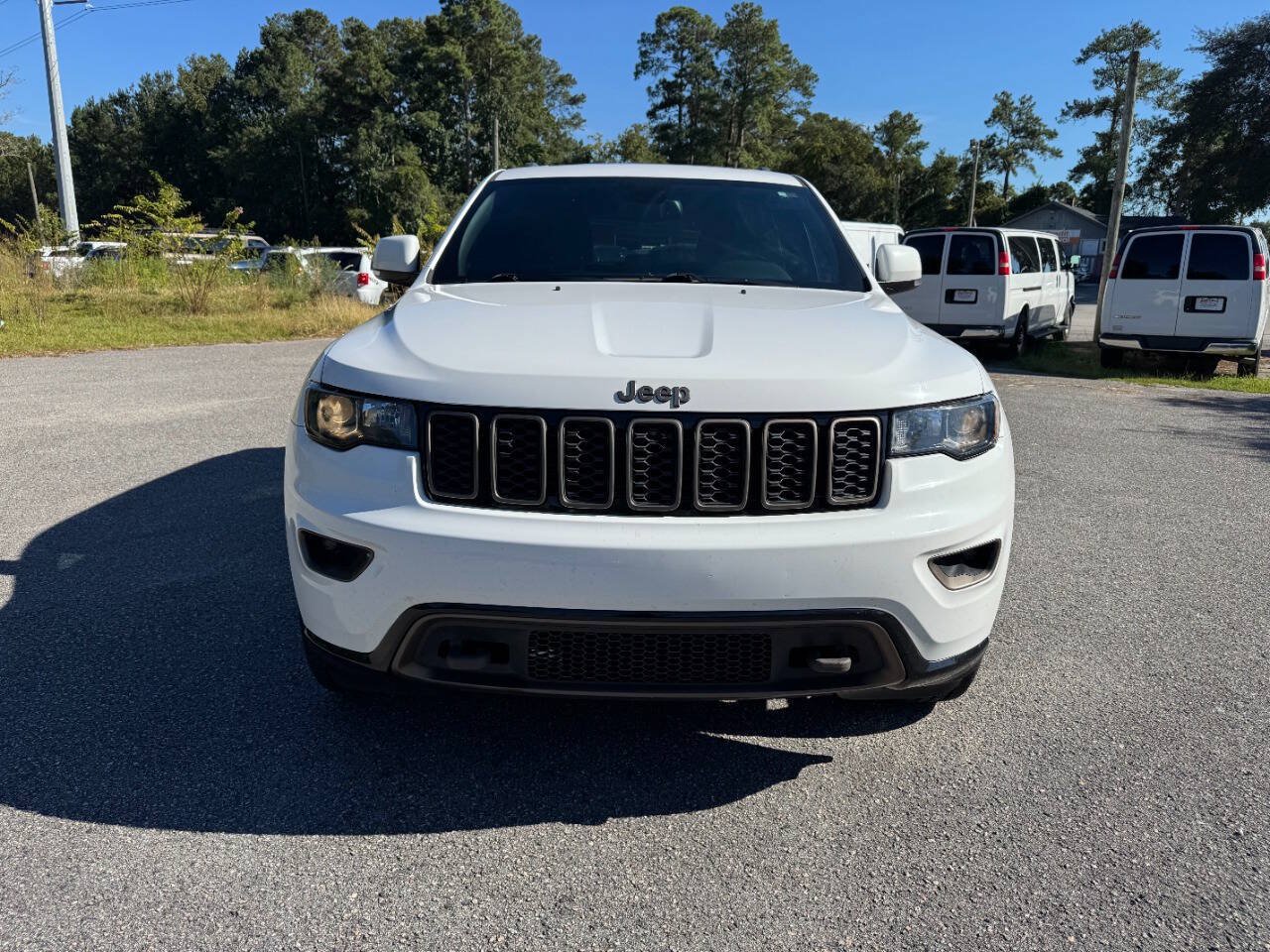 Used 2016 Jeep Grand Cherokee Limited 75th Anniversary AWD/4WD image 26