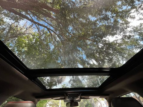 Used 2017 Ford F250 King Ranch w/ FX4 Off-Road Package image 16