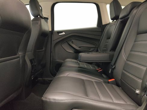 Used 2019 Ford Escape SEL AWD/4WD image 18