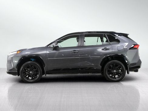 Used 2024 Toyota RAV4 XSE AWD/4WD image 2