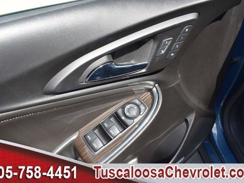 Used 2024 Chevrolet Malibu LT FWD image 17