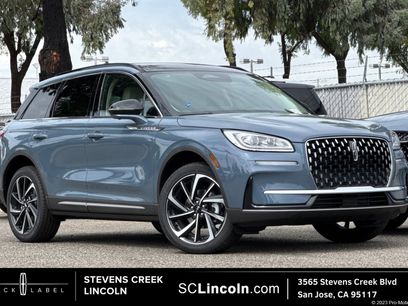 New 2025 Lincoln Corsair Reserve w/ Rear Removable Package Tray