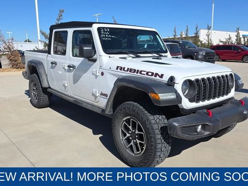Used 2024 Jeep Gladiator Rubicon image 7