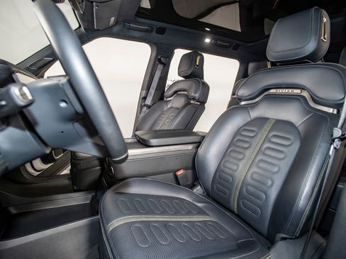 Used 2024 Rivian R1S Adventure AWD/4WD image 14