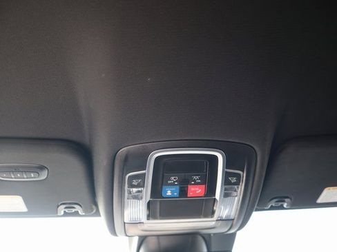 Used 2024 RAM 1500 Laramie image 16