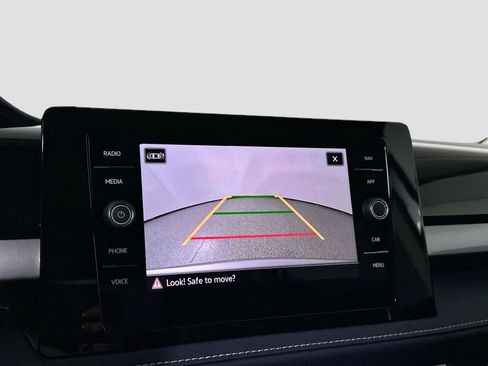 Certified 2025 Volkswagen Taos SEL image 11