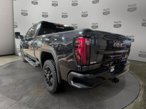 Used 2024 GMC Sierra 2500 Denali w/ Denali Reserve Package image 3
