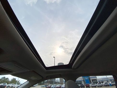 Used 2024 Honda CR-V EX image 25