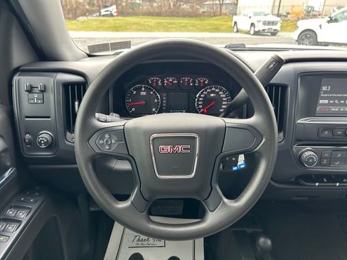 Used 2017 GMC Sierra 1500 Base image 4