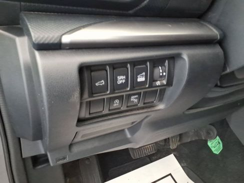 Used 2023 Subaru Forester Premium AWD/4WD image 23