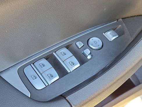 Used 2022 BMW X3 sDrive30i w/ M Sport Package 2 image 26