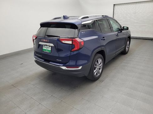 Used 2023 GMC Terrain SLT AWD/4WD image 9