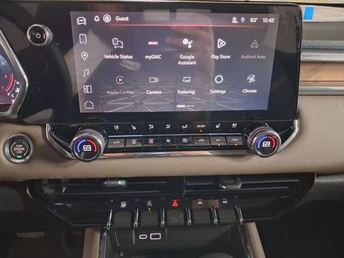 New 2026 GMC Canyon Denali image 21