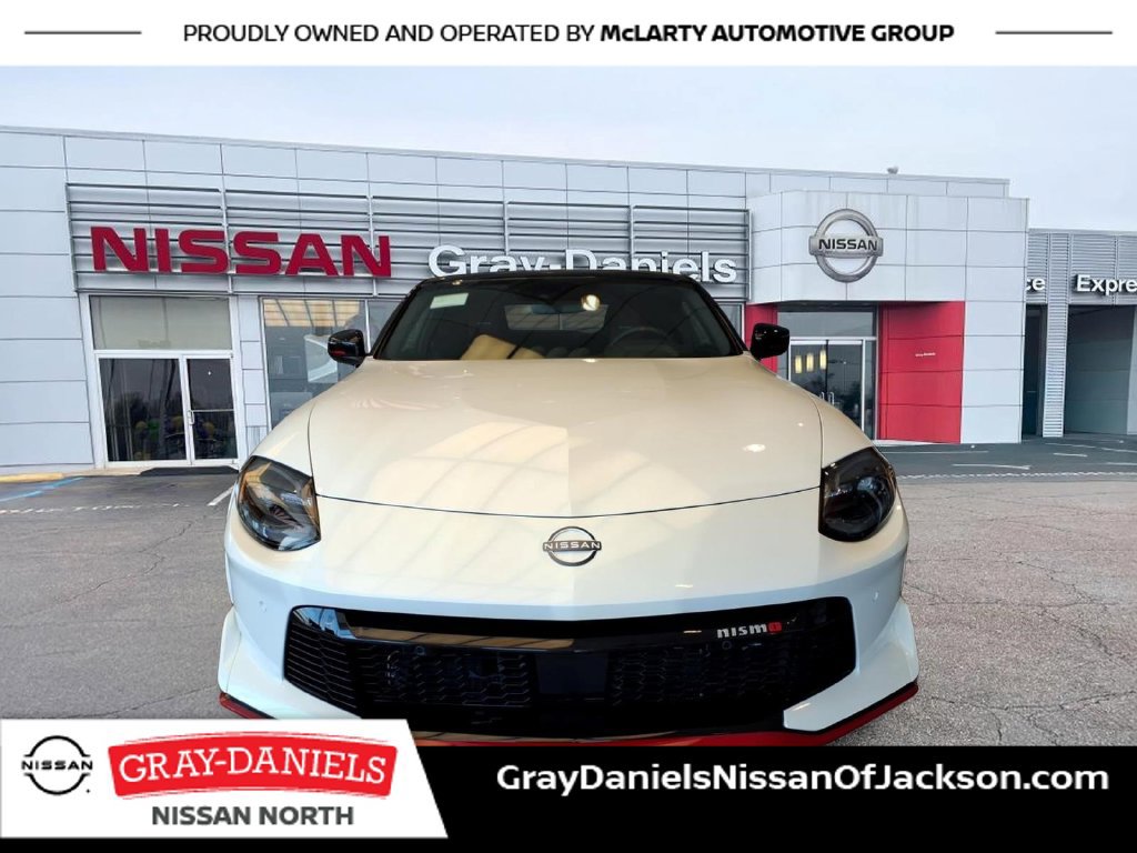 New 2026 Nissan Z NISMO w/ Floor Mat Package RWD image 2