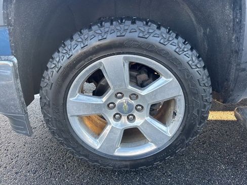 Used 2015 Chevrolet Silverado 1500 LT w/ LT Convenience Package image 25