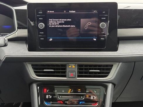 New 2026 Volkswagen Taos SE AWD/4WD image 7