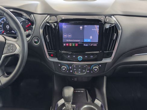 Used 2023 Chevrolet Traverse High Country w/ LPO, Floor Liner Package AWD/4WD image 13
