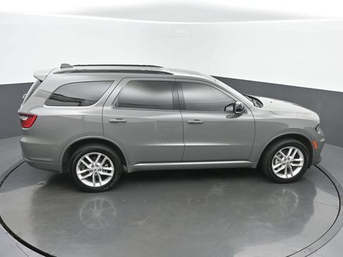 Used 2025 Dodge Durango GT AWD/4WD image 45