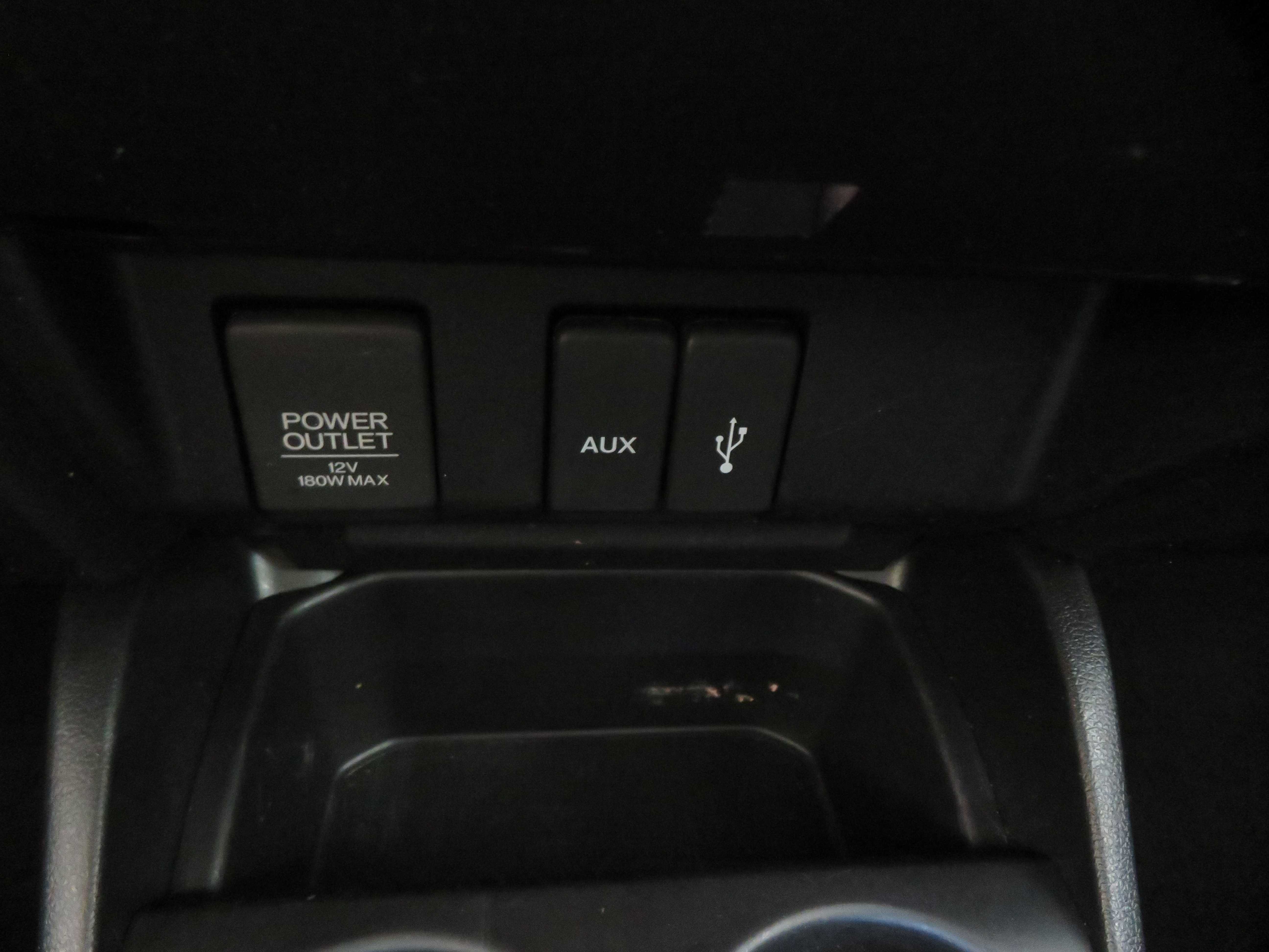Used 2016 Honda Fit LX image 36